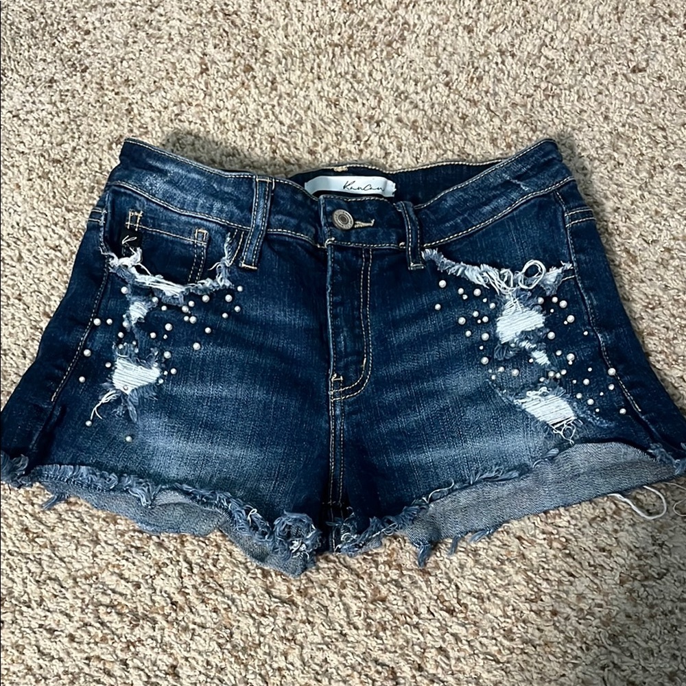 Distressed Jean Shorts With Pearls